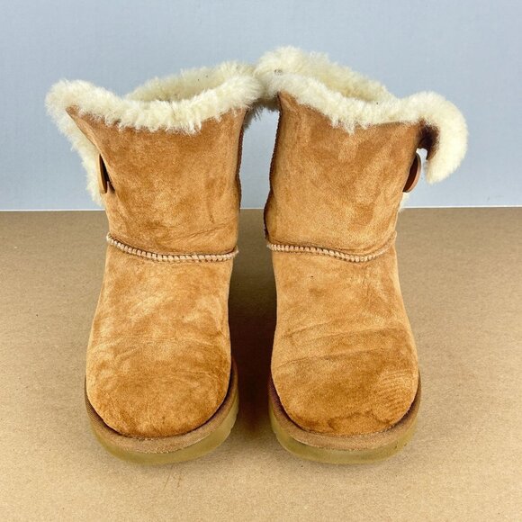 UGG Bailey Button Ankle Boots Womens 6 Chestnut Tan Suede Pull On Shearling - Picture 2 of 10